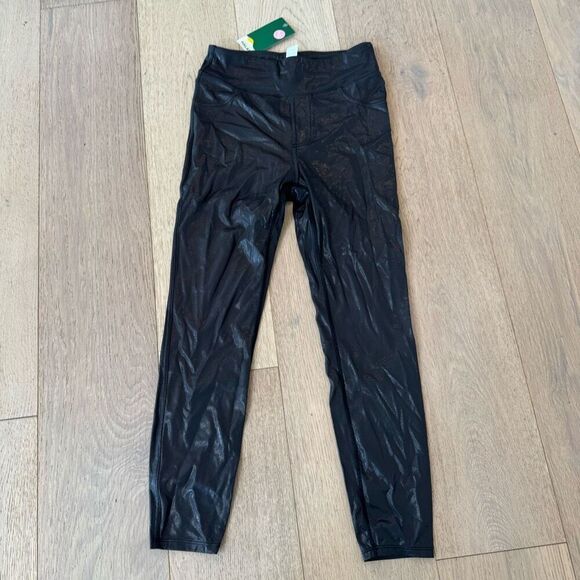 Halara Faux Leather High Waisted Back Side Pocket Work Leggings size small m3 - Picture 6 of 8